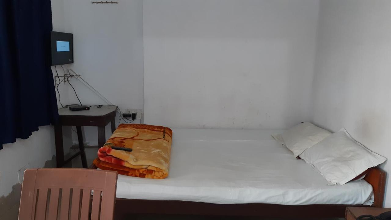 Hotel Yuvraj Patna  Phòng bức ảnh